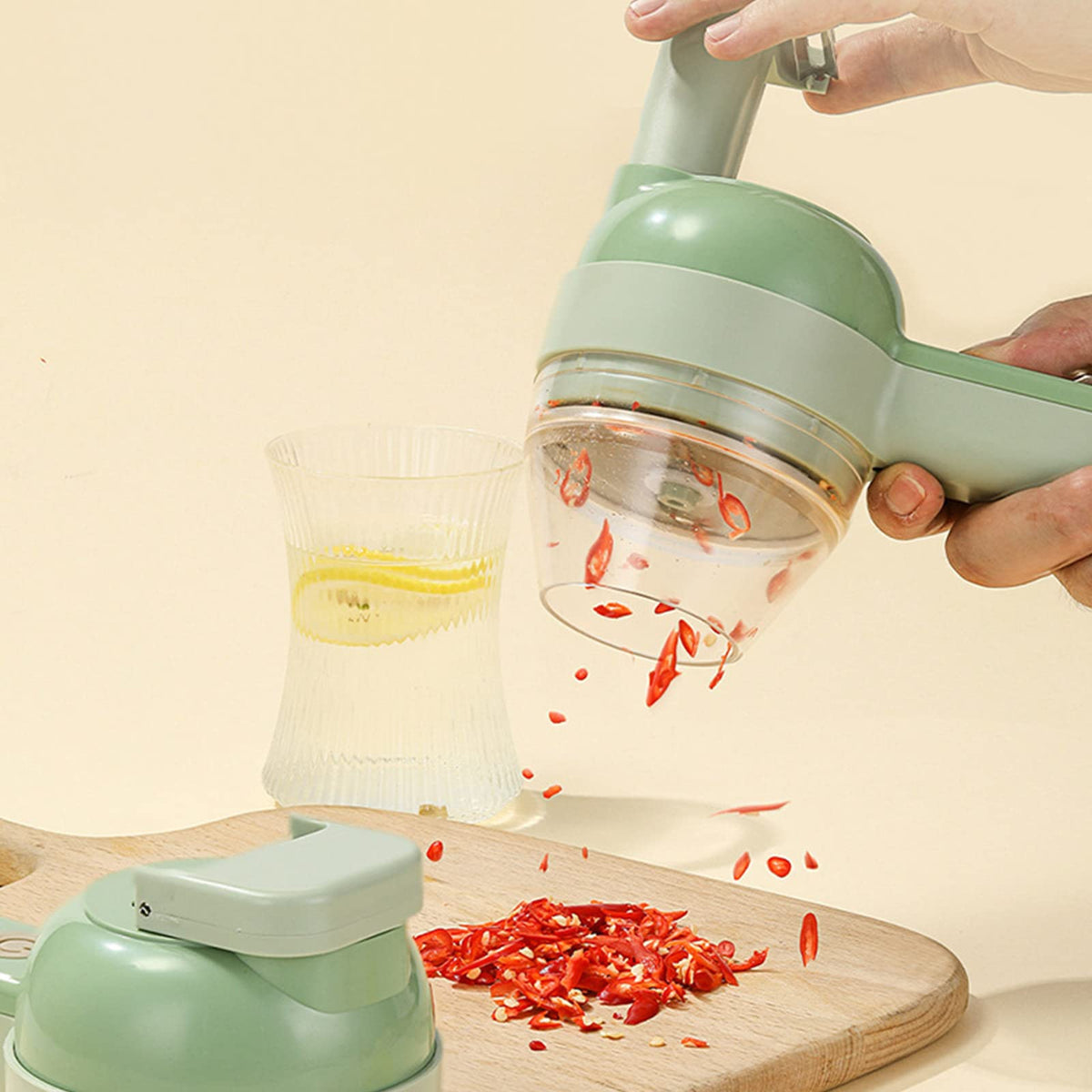 4 In 1 Cordless Electric Vegetable Cutter Y68162