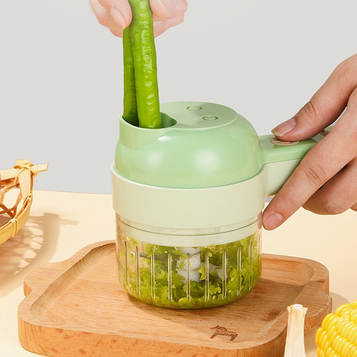 4 In 1 Cordless Electric Vegetable Cutter Y68162