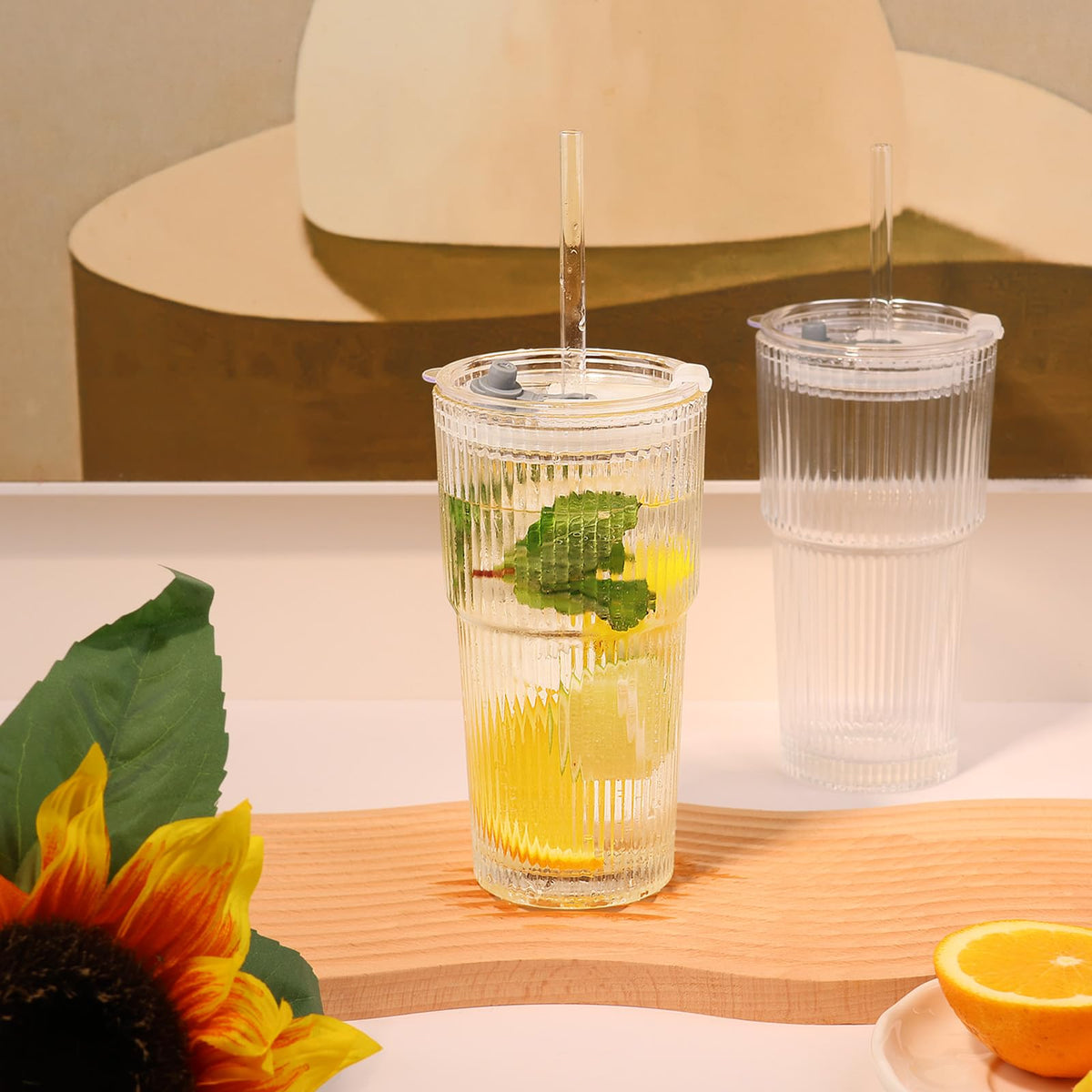 Set of 2 Ribbed Glass Tumbler with Lids and Straws I72655