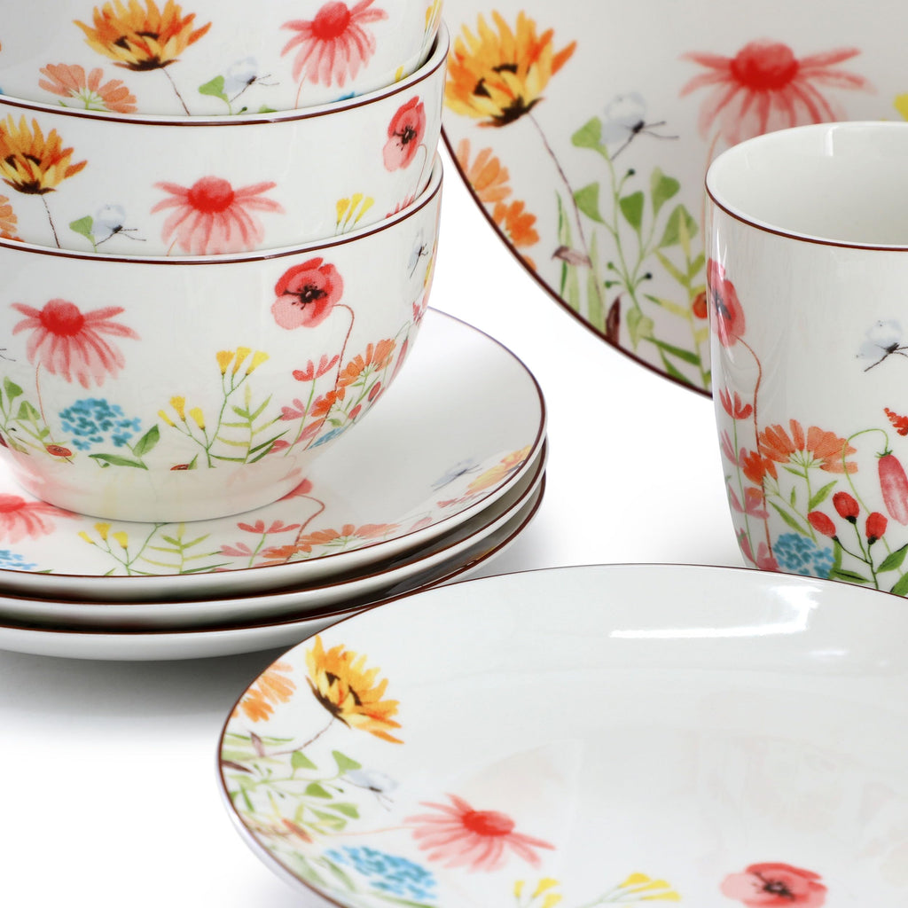 16 Piece Porcelain Dinnerware Set B218