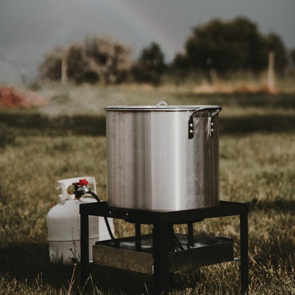 60Qt Aluminum Stock Pot with Strainer and Lid Y91497