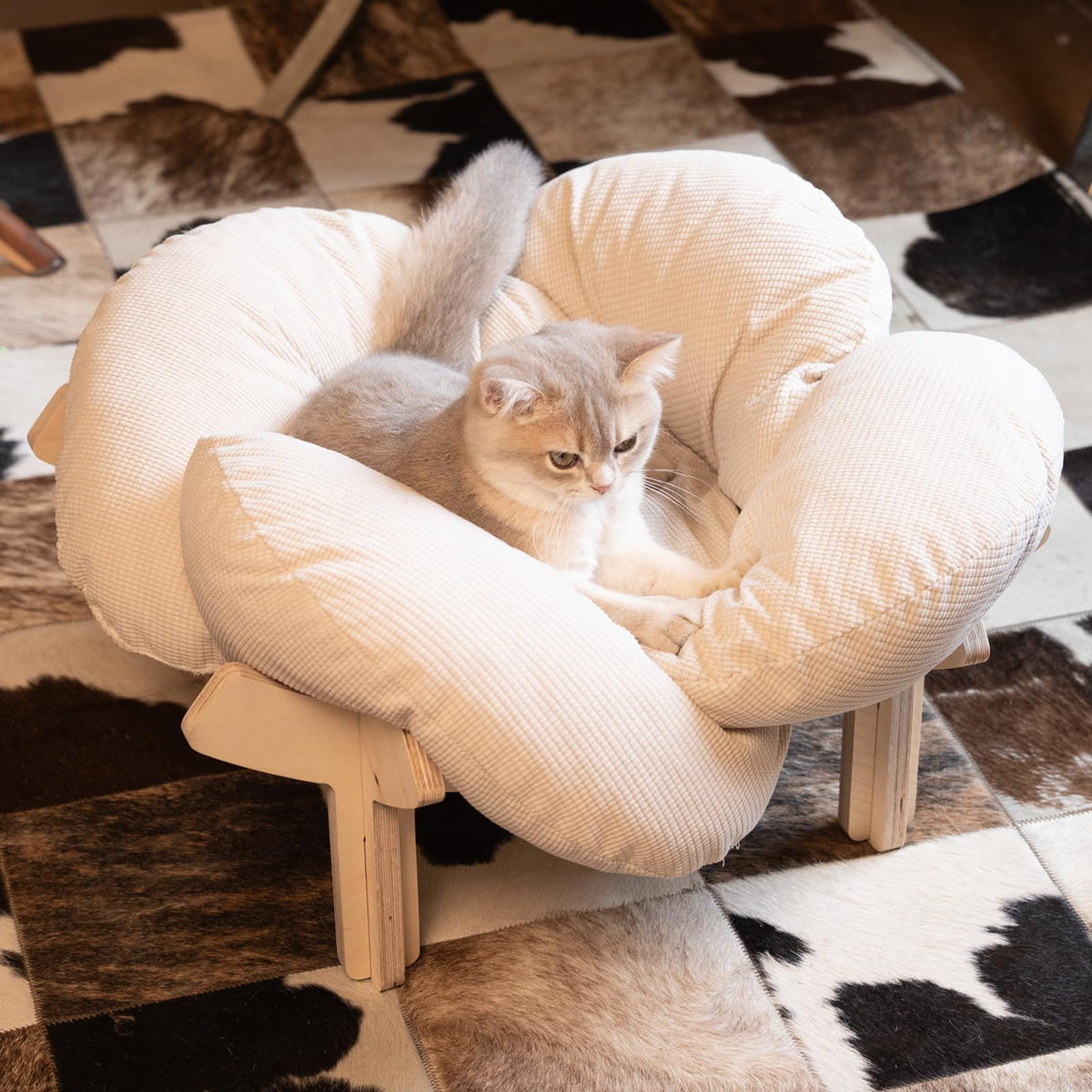 Elevated Cat Bed B44227