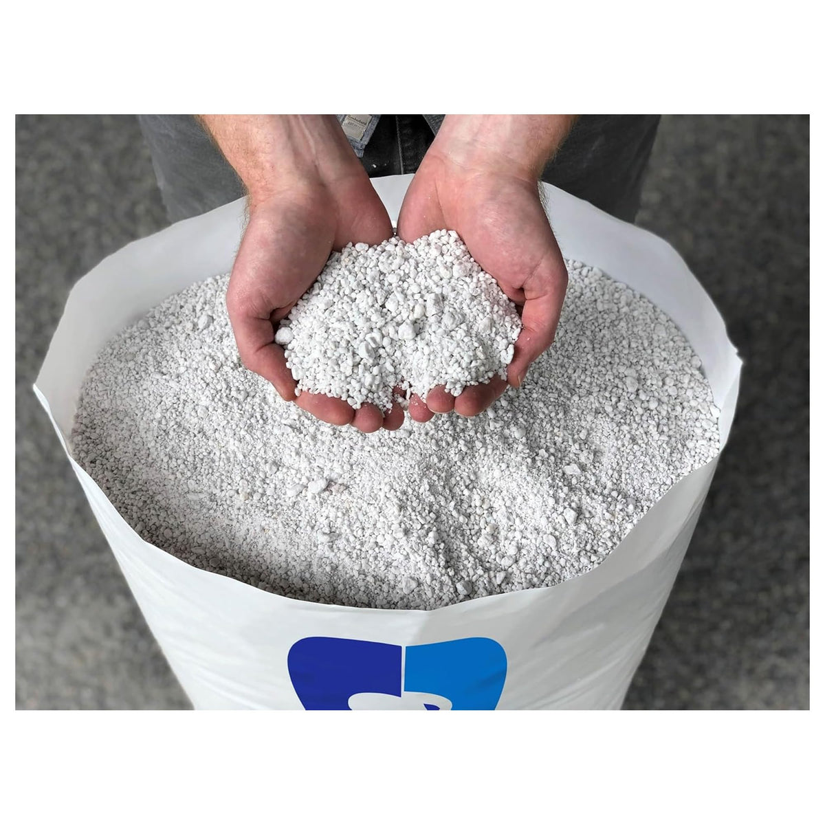 Perlite Coarse Horticultural Soil Amendment, 4 Cu Ft U234891